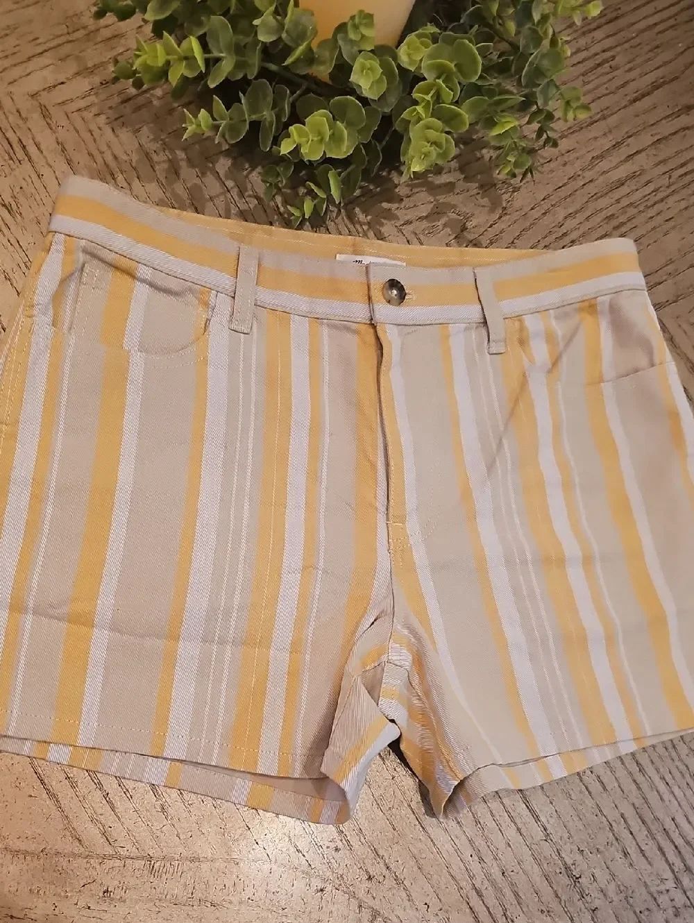 Madewell Yellow Cotton Twill Stripe Bermuda Shorts Size 28 NWT